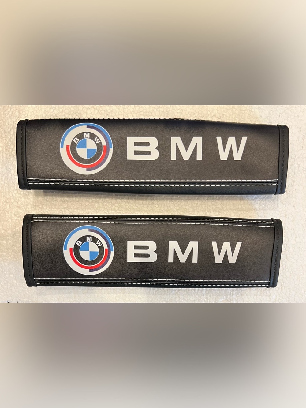 BMW M SERIES Black & White Seat Belt Shoulder Cushion Pads & Gray Coasters